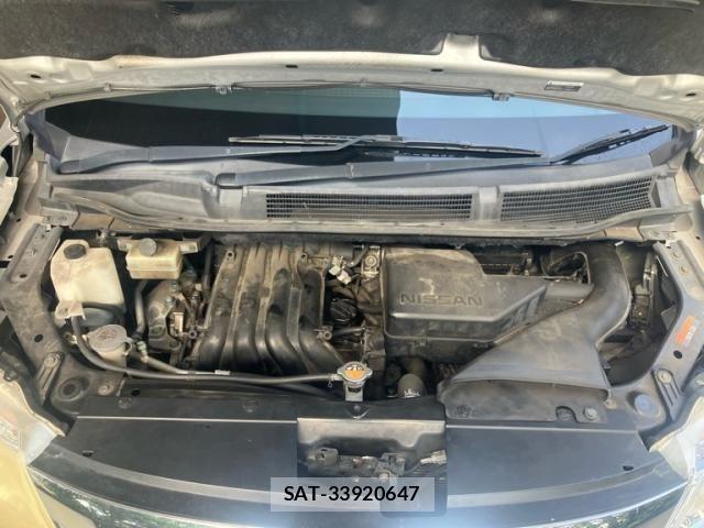 Nissan SERENA 2013-03 8038194-28