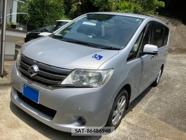 Nissan SERENA 2013-08 8038184-0