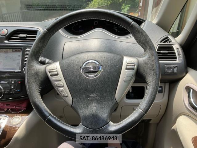 Nissan SERENA 2013-08 8038184-19