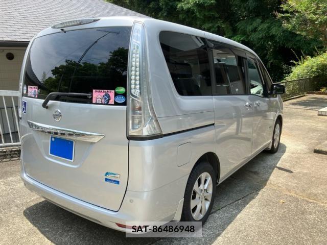 Nissan SERENA 2013-08 8038184-3