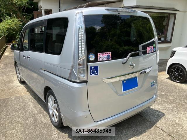 Nissan SERENA 2013-08 8038184-5