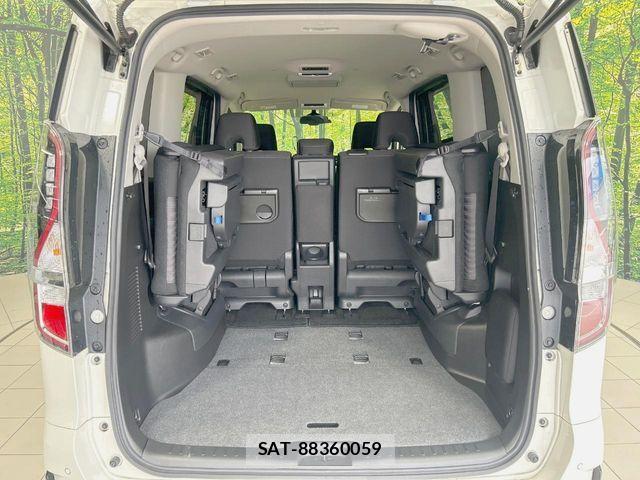 Nissan SERENA 2019-12 8038151-10