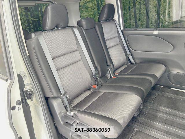 Nissan SERENA 2019-12 8038151-8