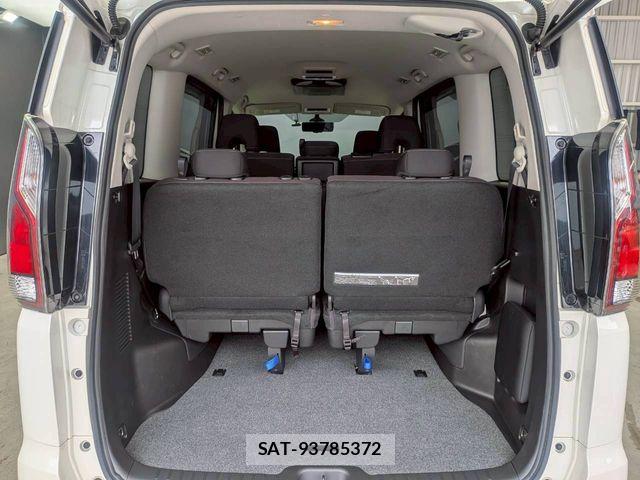 Nissan SERENA 2019-06 8075517-27