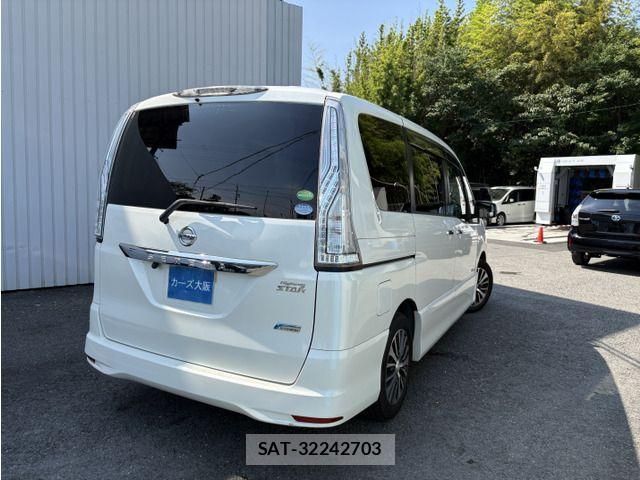 Nissan SERENA 2015-07 8075541-3