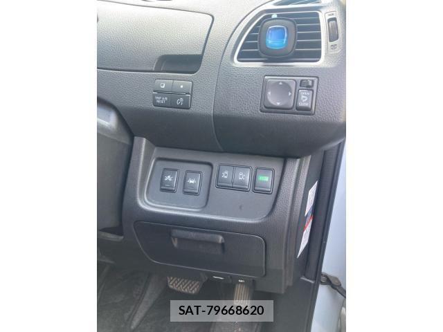 Nissan SERENA 2015-03 8075536-13