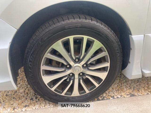Nissan SERENA 2015-03 8075536-8