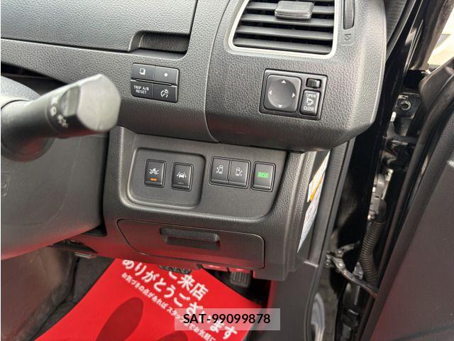 Nissan SERENA 2015-12 8075544-6