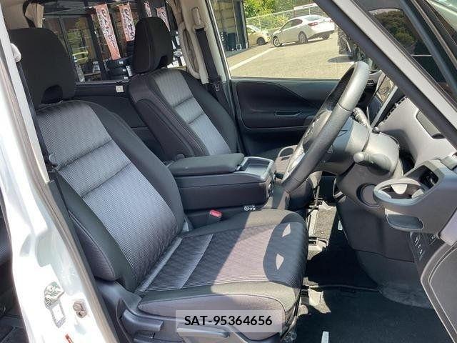 Nissan SERENA 2022-04 8075516-12
