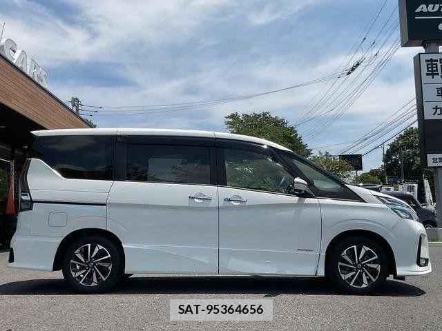 Nissan SERENA 2022-04 8075516-4