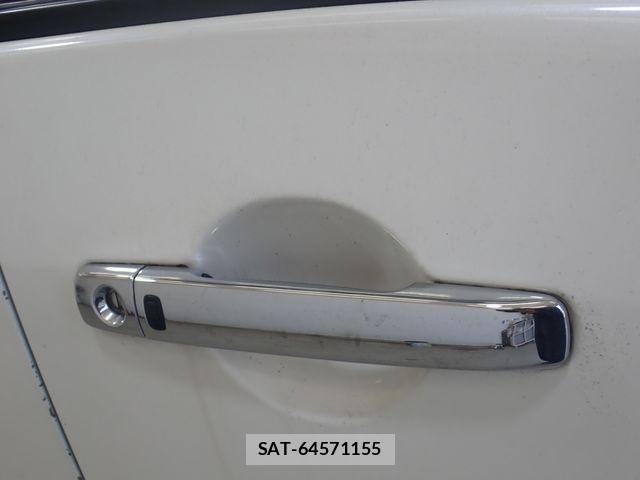 Nissan SERENA 2013-11 8075514-11