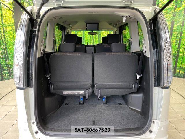 Nissan SERENA 2014-09 8075526-10