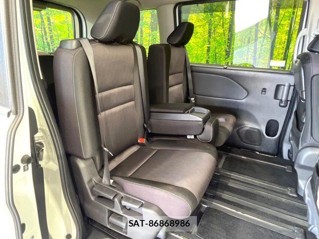 Nissan SERENA 2018-02 8075523-8
