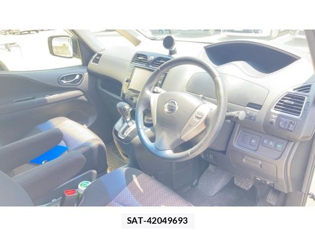 Nissan SERENA 2014-02 8075539-16