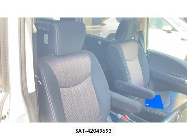 Nissan SERENA 2014-02 8075539-17