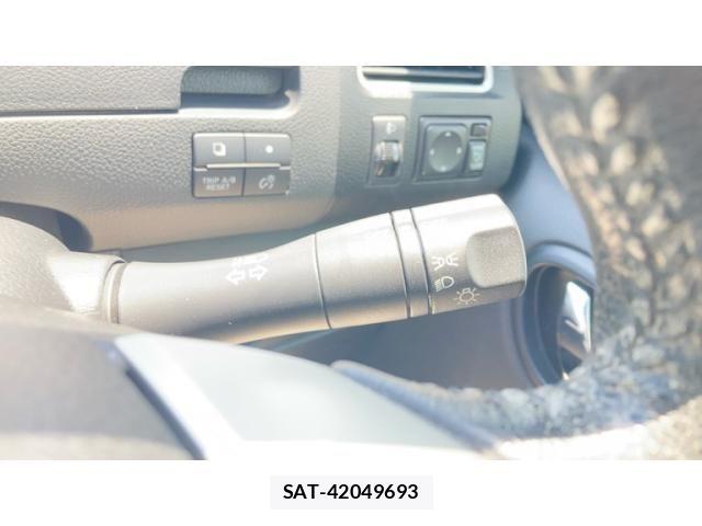 Nissan SERENA 2014-02 8075539-7