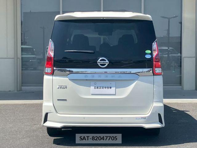 Nissan SERENA 2017-09 8075519-7
