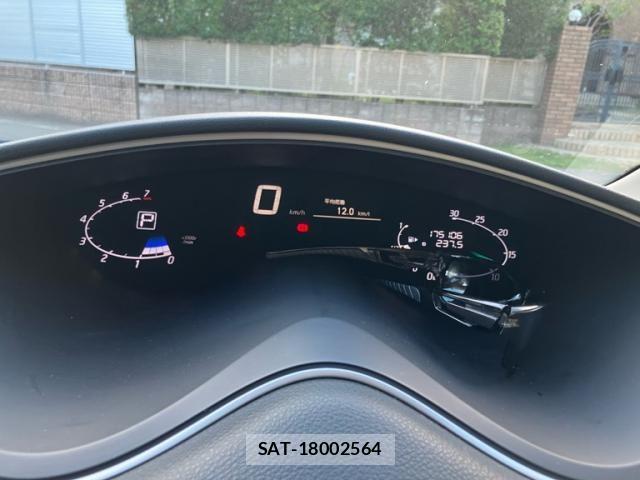 Nissan SERENA 2013-11 8075545-14