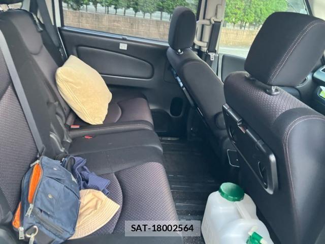 Nissan SERENA 2013-11 8075545-25