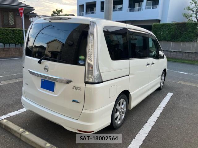 Nissan SERENA 2013-11 8075545-2
