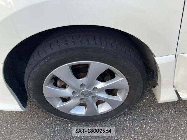 Nissan SERENA 2013-11 8075545-7