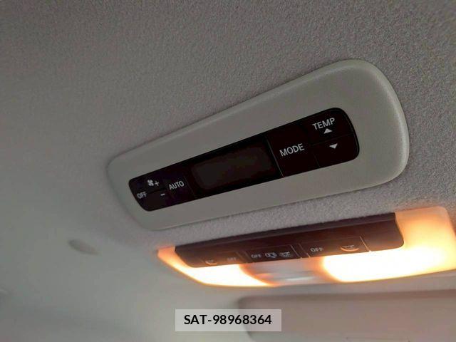 Nissan SERENA 2018-05 8075515-11