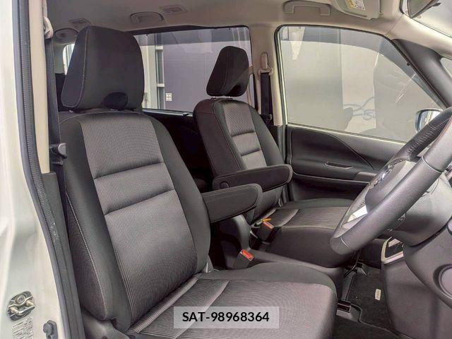 Nissan SERENA 2018-05 8075515-16