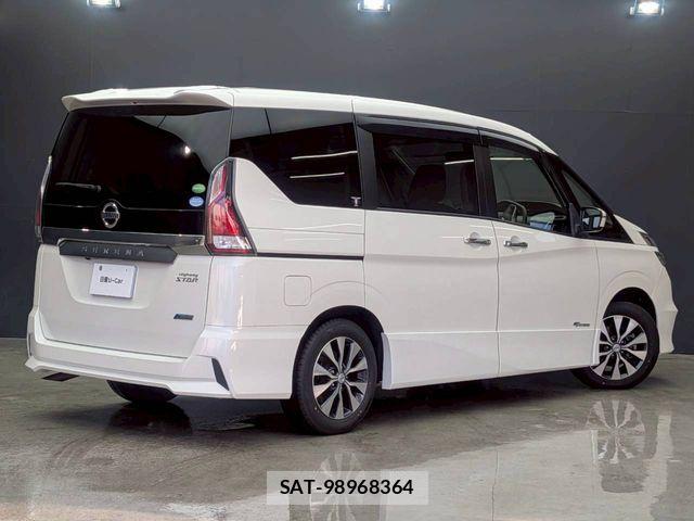 Nissan SERENA 2018-05 8075515-1