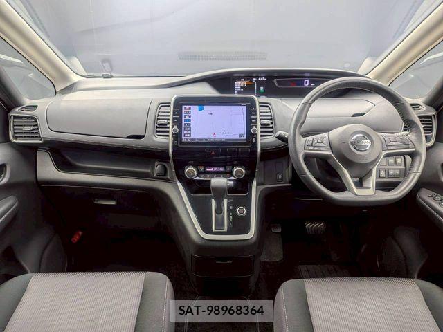 Nissan SERENA 2018-05 8075515-8