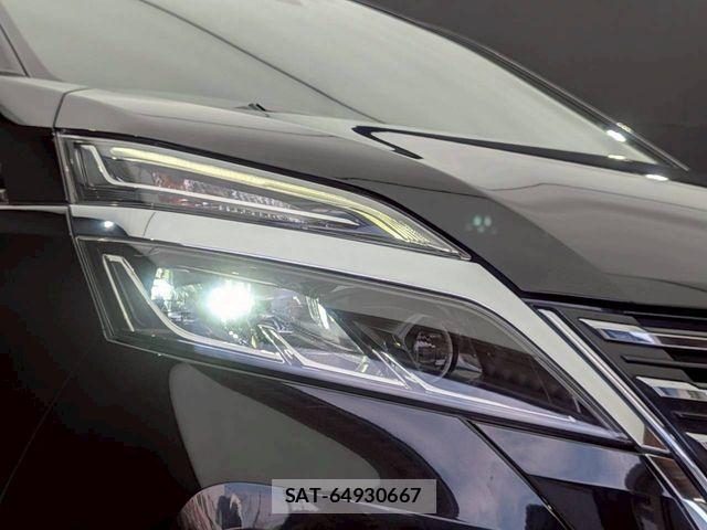 Nissan SERENA 2022-01 8075518-4