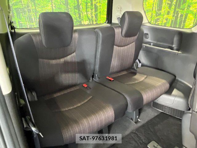 Nissan SERENA 2016-05 8075525-9