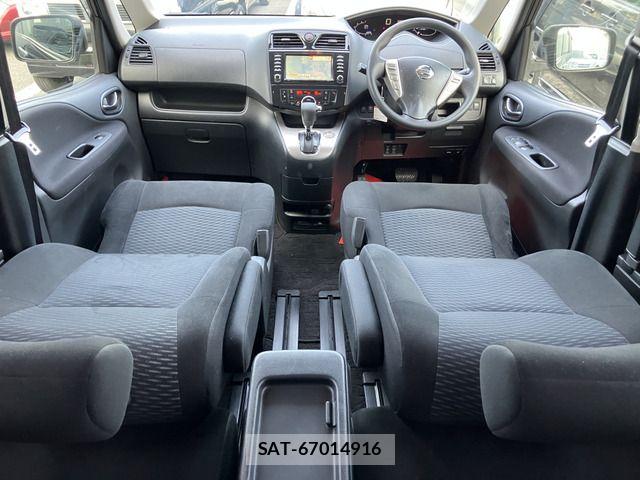 Nissan SERENA 2013-06 8101856-5