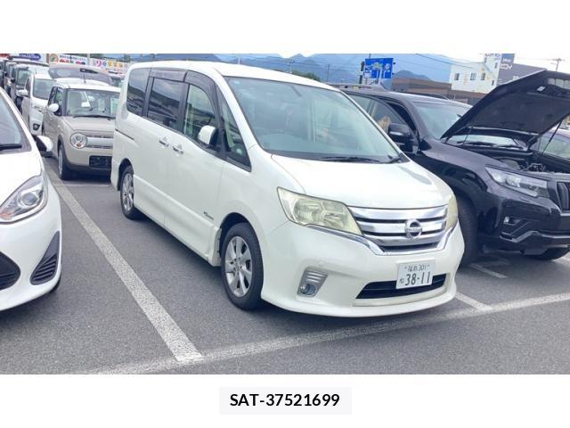 Nissan SERENA 2013-08 8101851-0