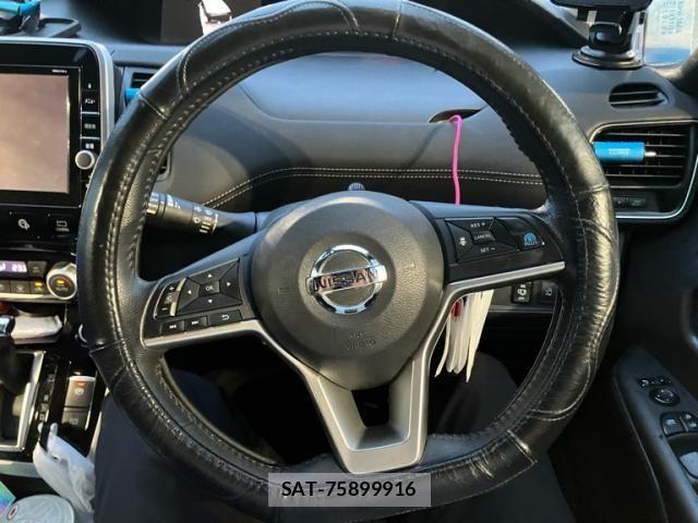 Nissan SERENA 2018-05 8101849-13
