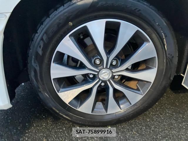 Nissan SERENA 2018-05 8101849-4