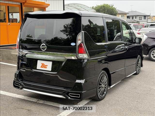 Nissan SERENA 2018-10 8101824-23