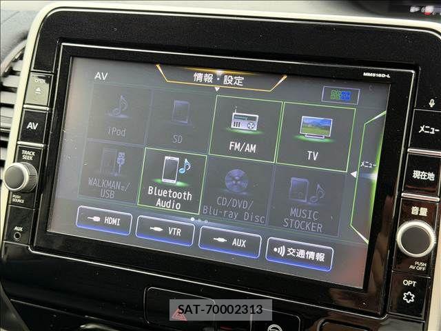 Nissan SERENA 2018-10 8101824-2