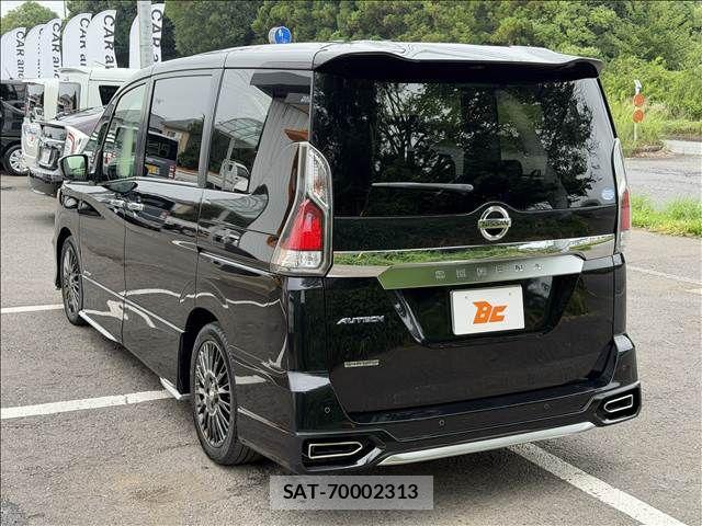 Nissan SERENA 2018-10 8101824-7
