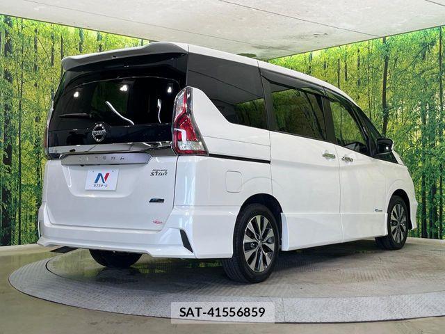 Nissan SERENA 2017-08 8101821-16
