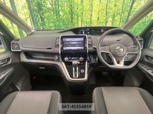 Nissan SERENA 2017-08 8101821-1