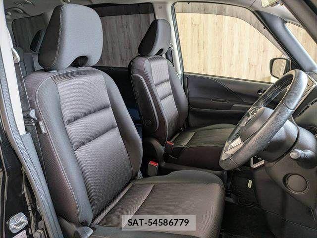 Nissan SERENA 2017-09 8101845-9