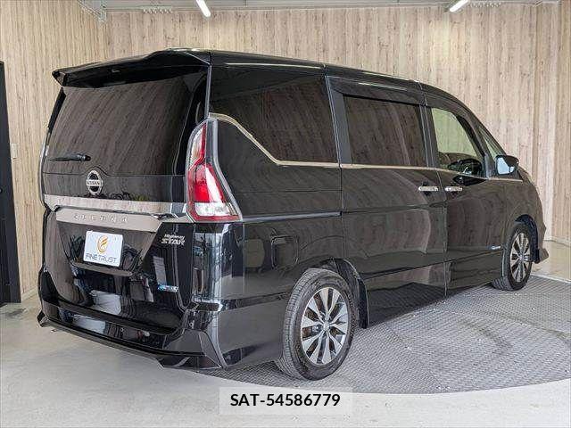 Nissan SERENA 2017-09 8101845-21