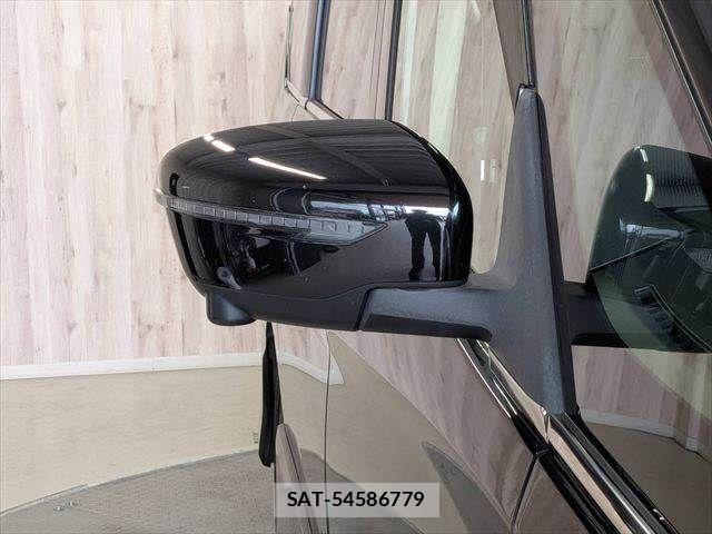 Nissan SERENA 2017-09 8101845-29