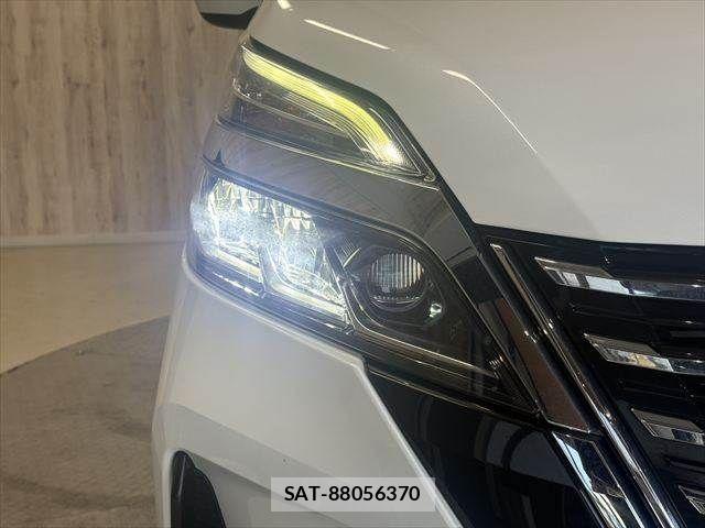 Nissan SERENA 2020-12 8101832-12