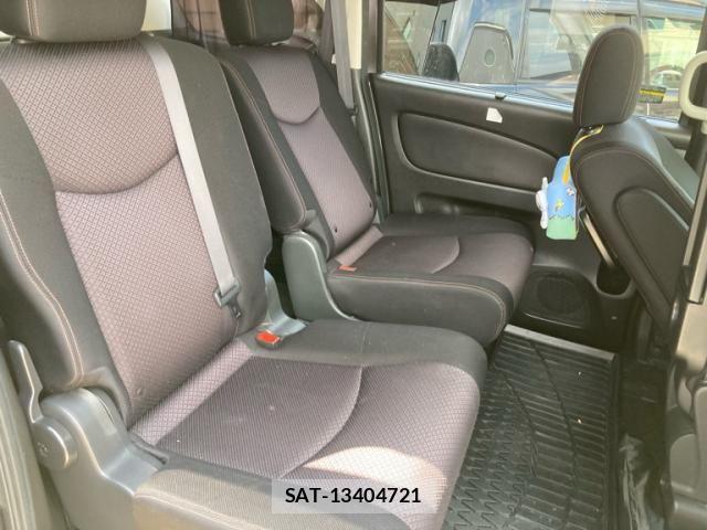 Nissan SERENA 2013-09 8101852-15