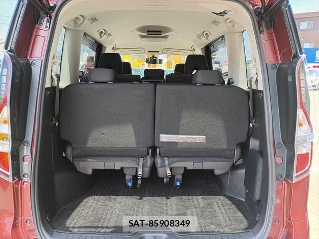 Nissan SERENA 2022-03 8101822-16