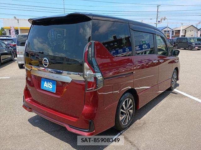 Nissan SERENA 2022-03 8101822-2