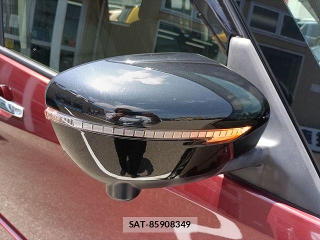 Nissan SERENA 2022-03 8101822-4