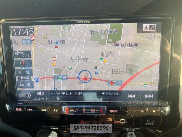 Nissan SERENA 2017-08 8101842-12