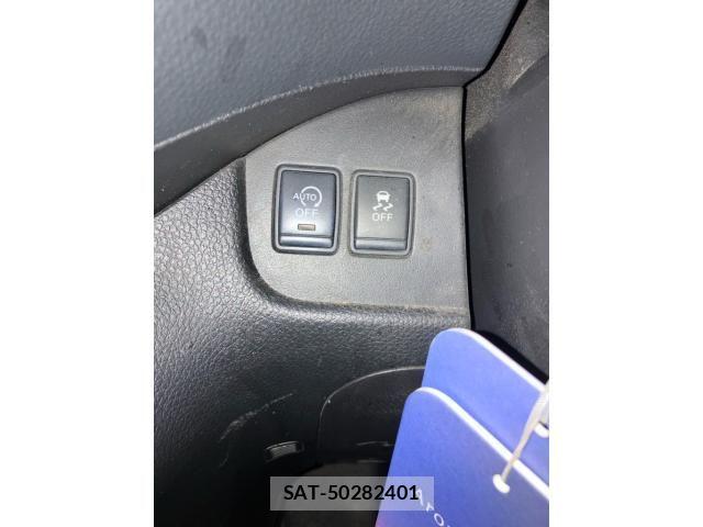 Nissan SERENA 2013-02 8101855-20